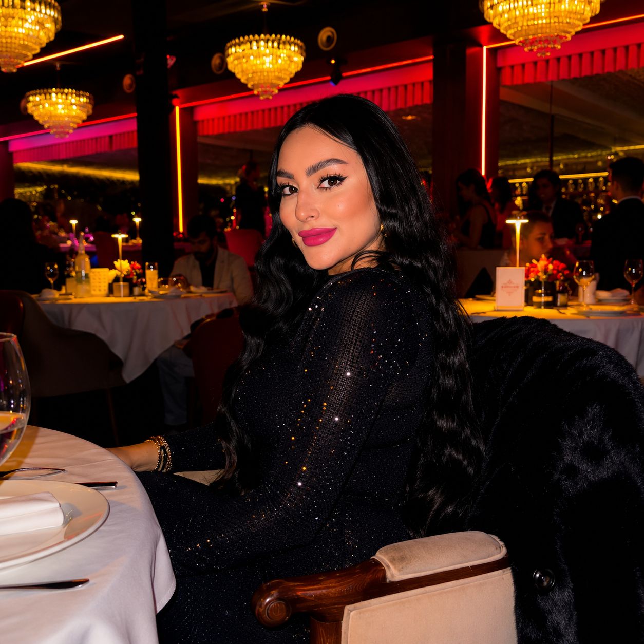 Kenza Nafy célèbre son anniversaire en MEL