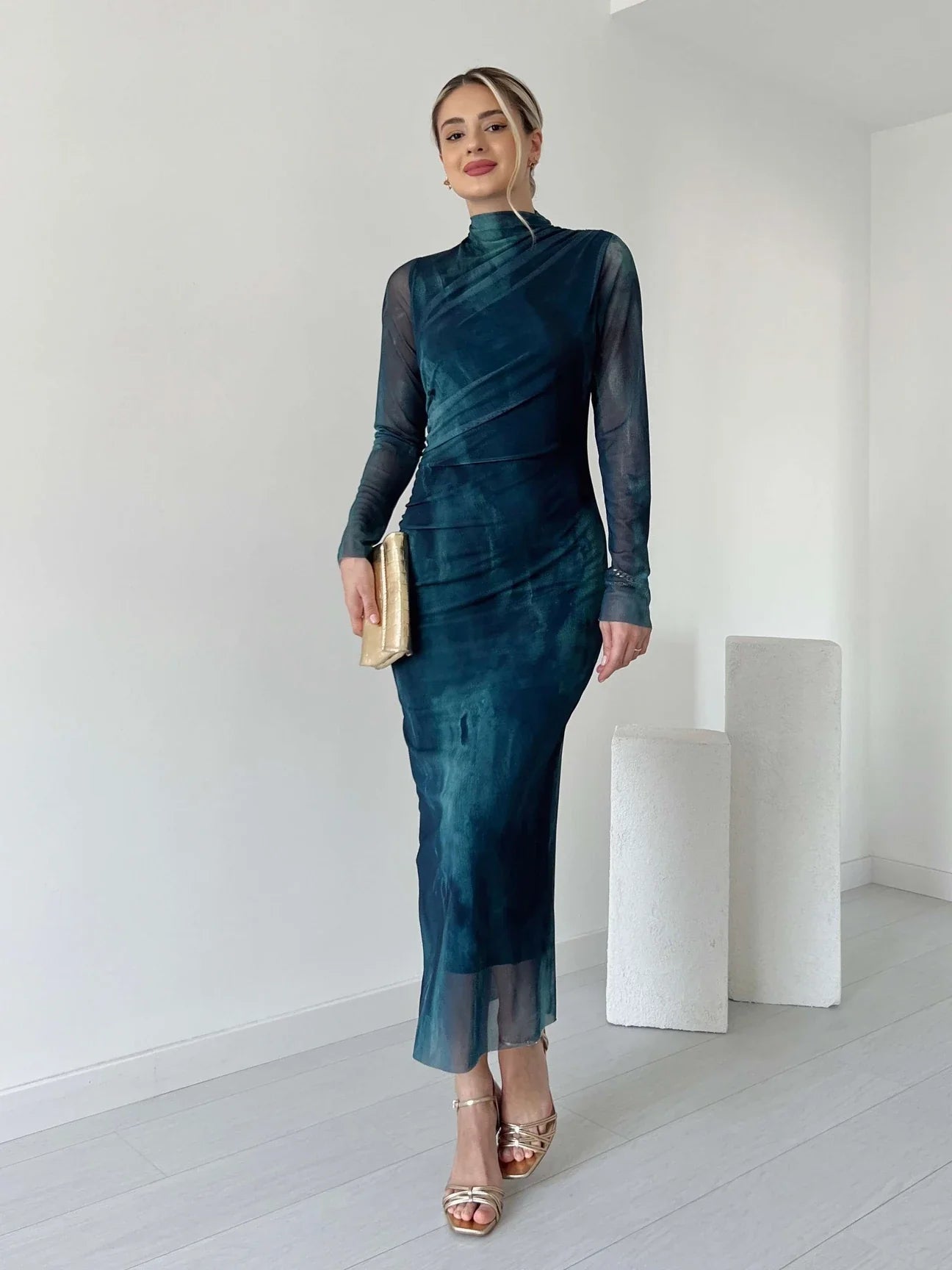 Robe Aurora