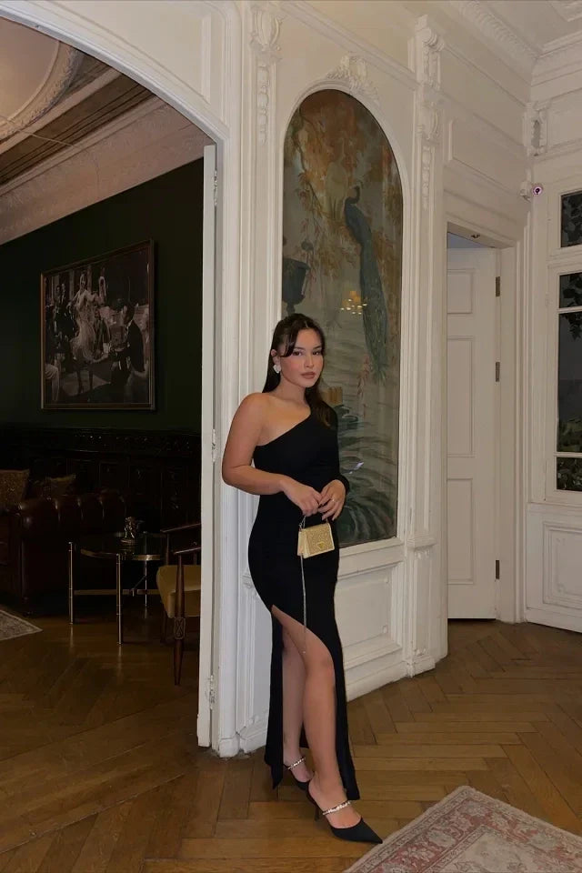 Robe longue one-shoulder ultra sexy festive