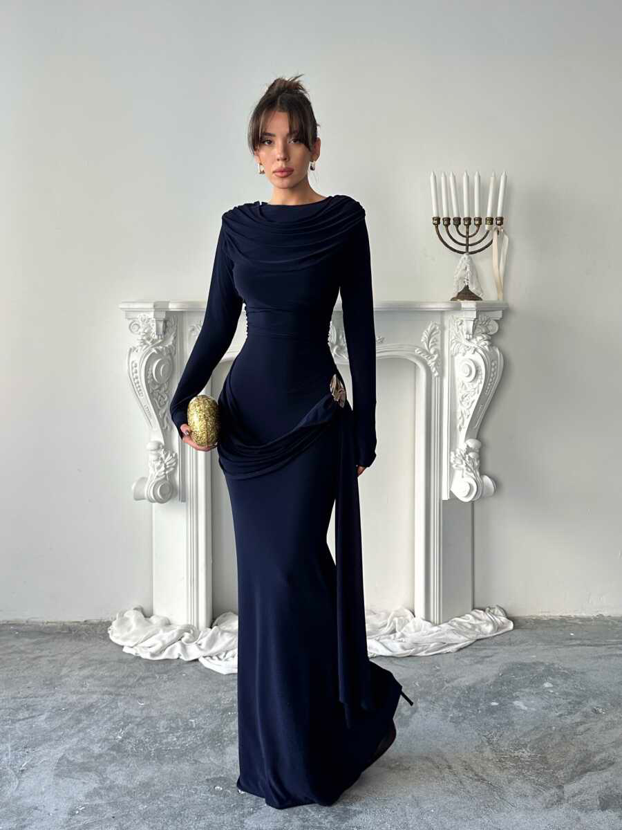 Robe Oriana