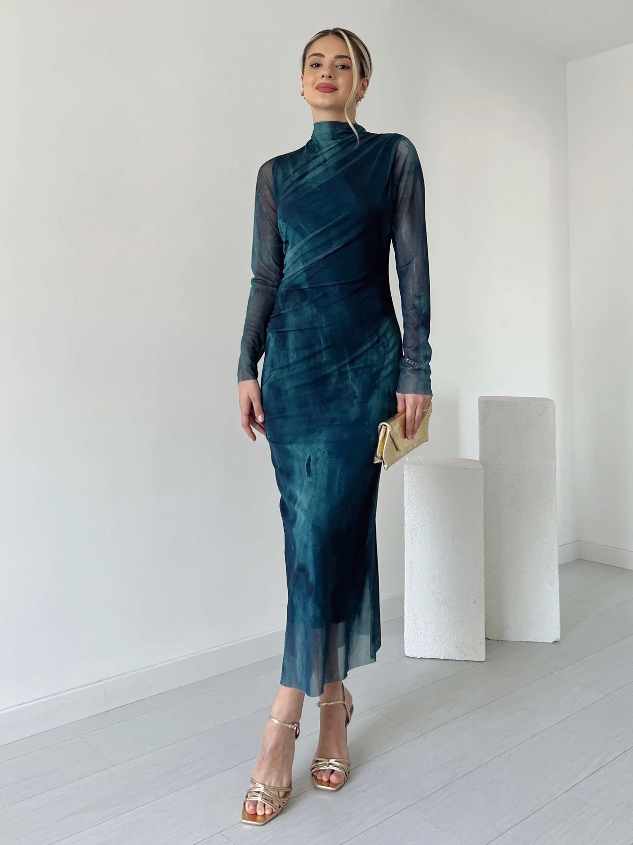 Robe Aurora