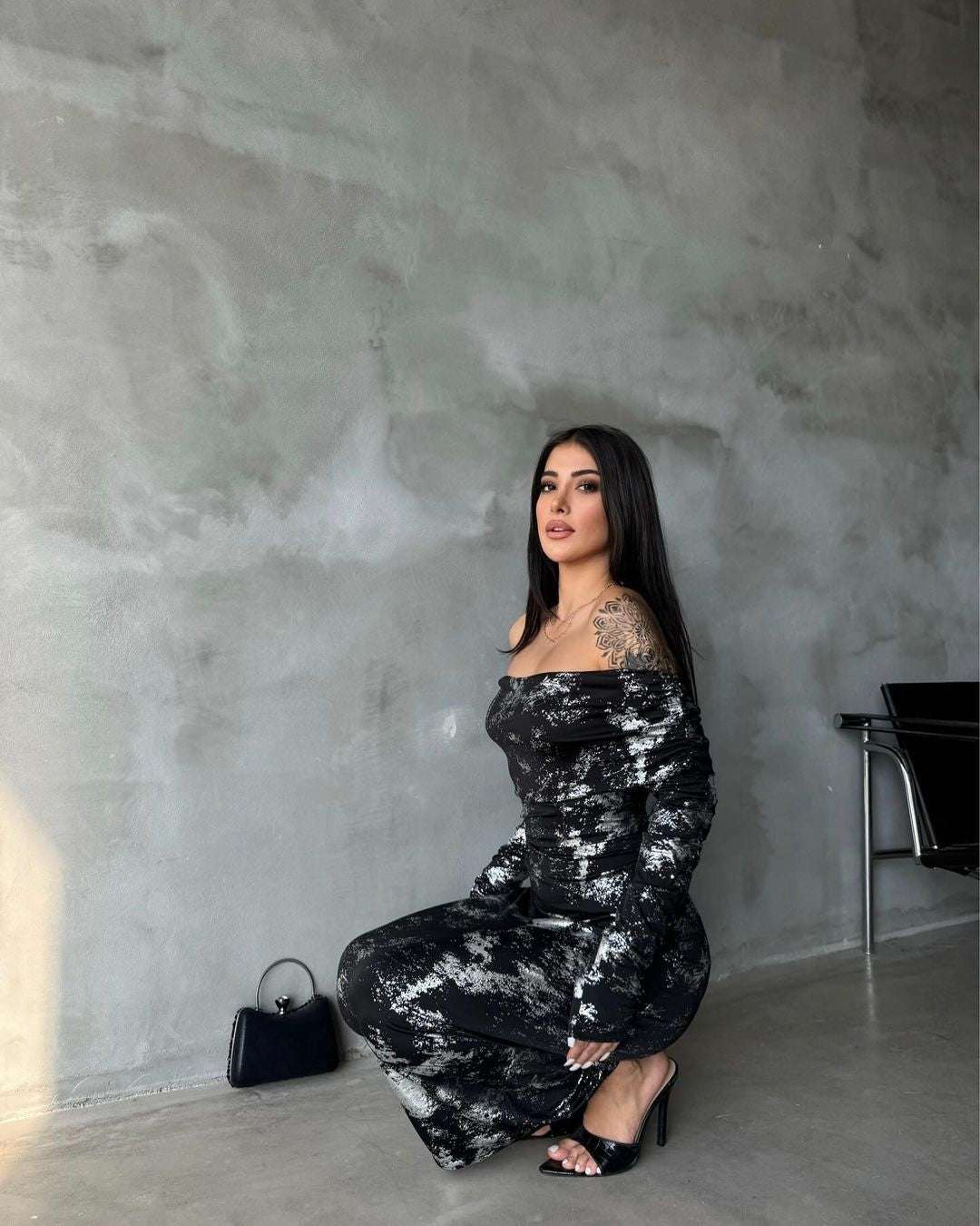 Robe luxueuse - noir argent